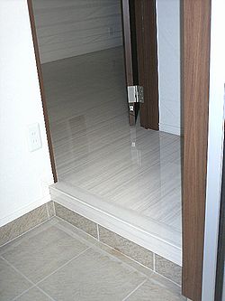 パームテラス 玄関.jpg