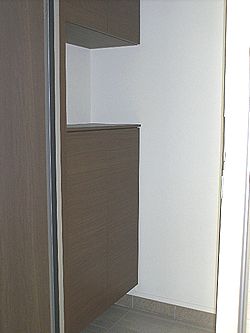 パームテラス 玄関収納.jpg