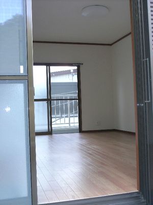 プロスペアー石川町 4F洋室.jpg