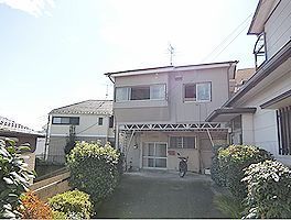滝アパート 外観 小.jpg
