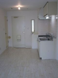 room1.jpg